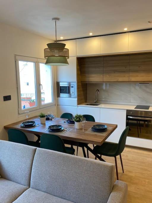 176A Apto Moderno De 3 Habitaciones Gijón Eksteriør billede