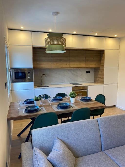 176A Apto Moderno De 3 Habitaciones Gijón Eksteriør billede